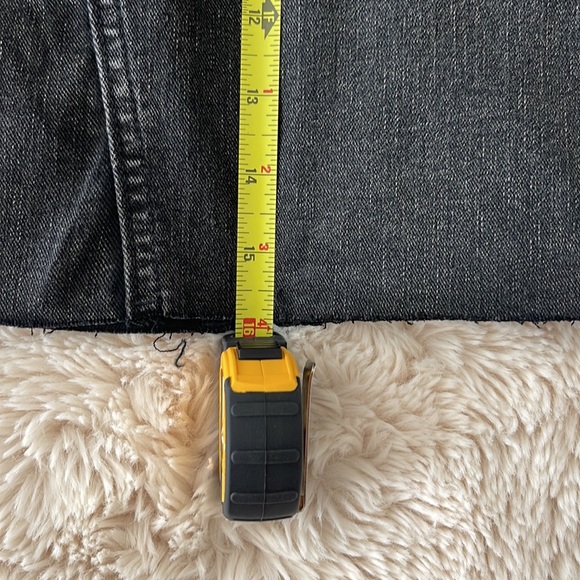 New with tags Banana Republic cut off jean skirt black size 10 - Picture 5 of 5